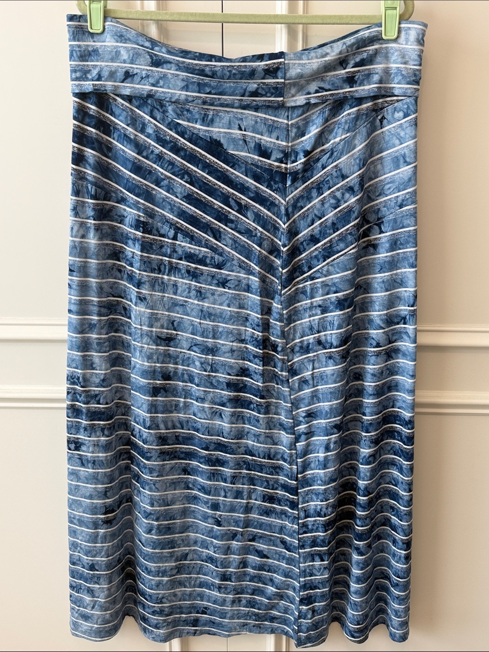 ONE WORLD Blue Striped Chevron Midi Skirt